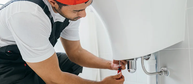 Best Commercial Plumber Services in Ballantrae, ON