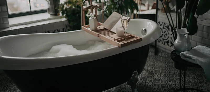 Full Bed Bathtub Replacement in Ballantrae, ON